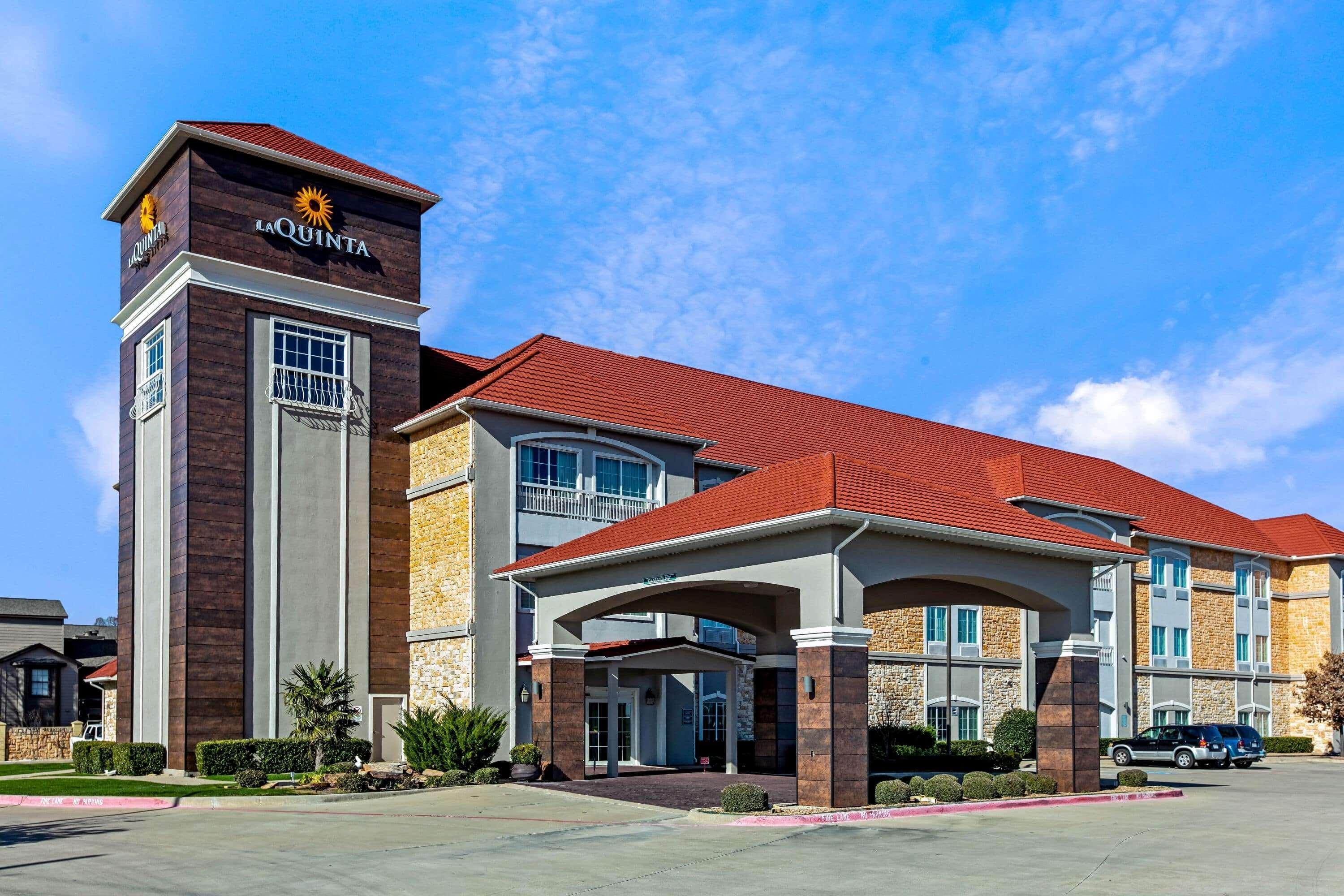 La Quinta By Wyndham Garland Harbor Point Hotel Exterior photo